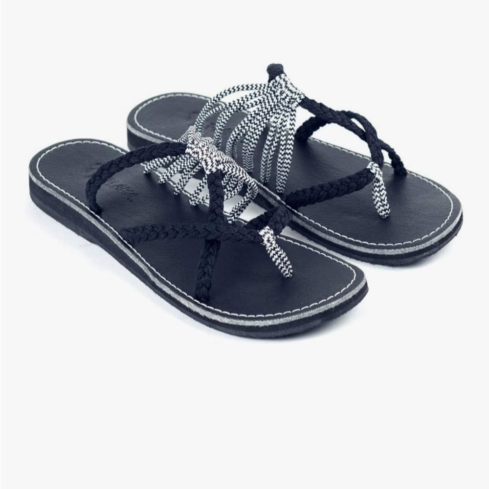 Plaka Flip Flop Slide Sandal Sz 8